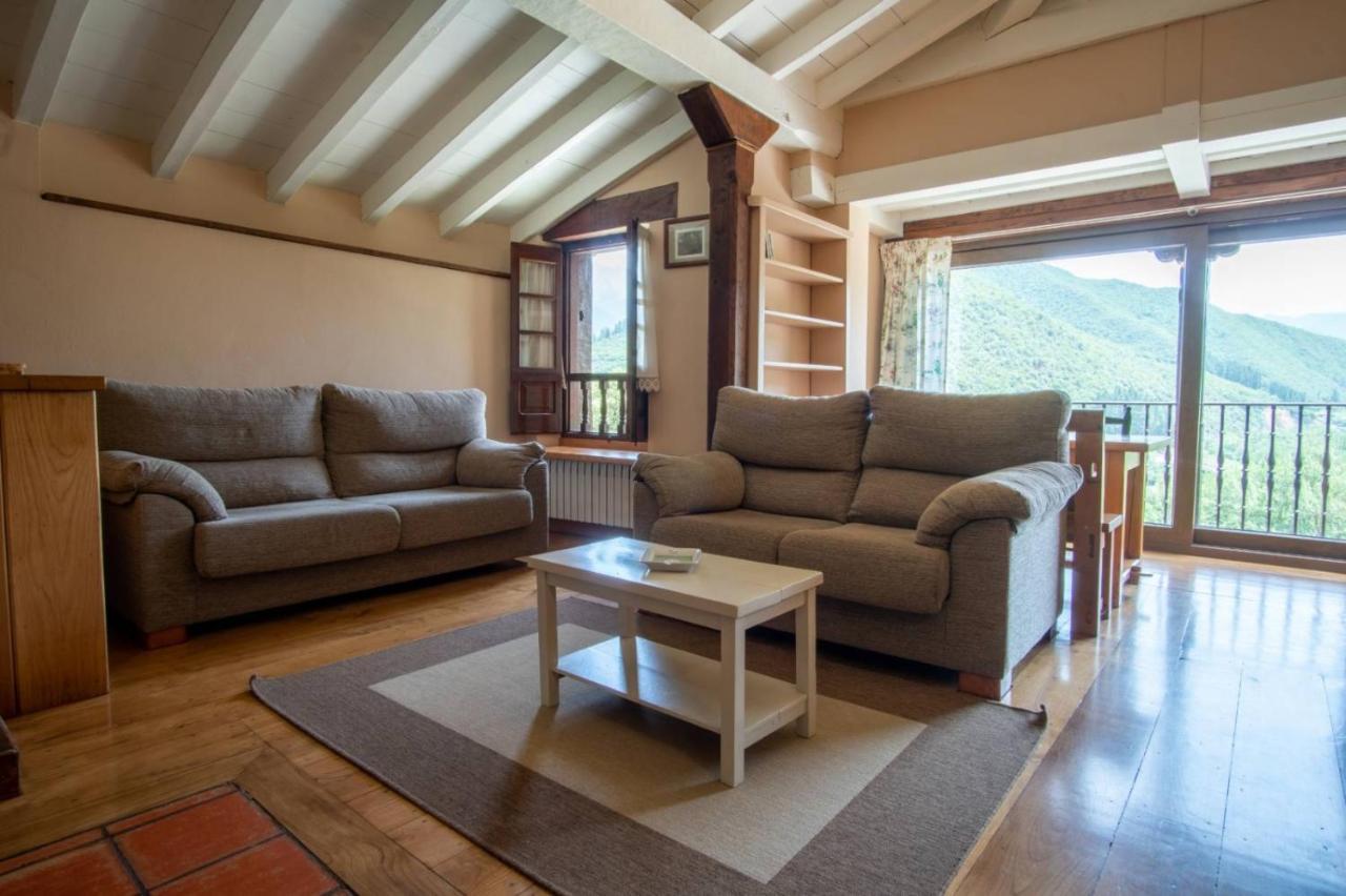 Viviendas El Barrio Cabezon de Liebana ภายนอก รูปภาพ
