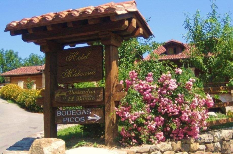 Viviendas El Barrio Cabezon de Liebana ภายนอก รูปภาพ